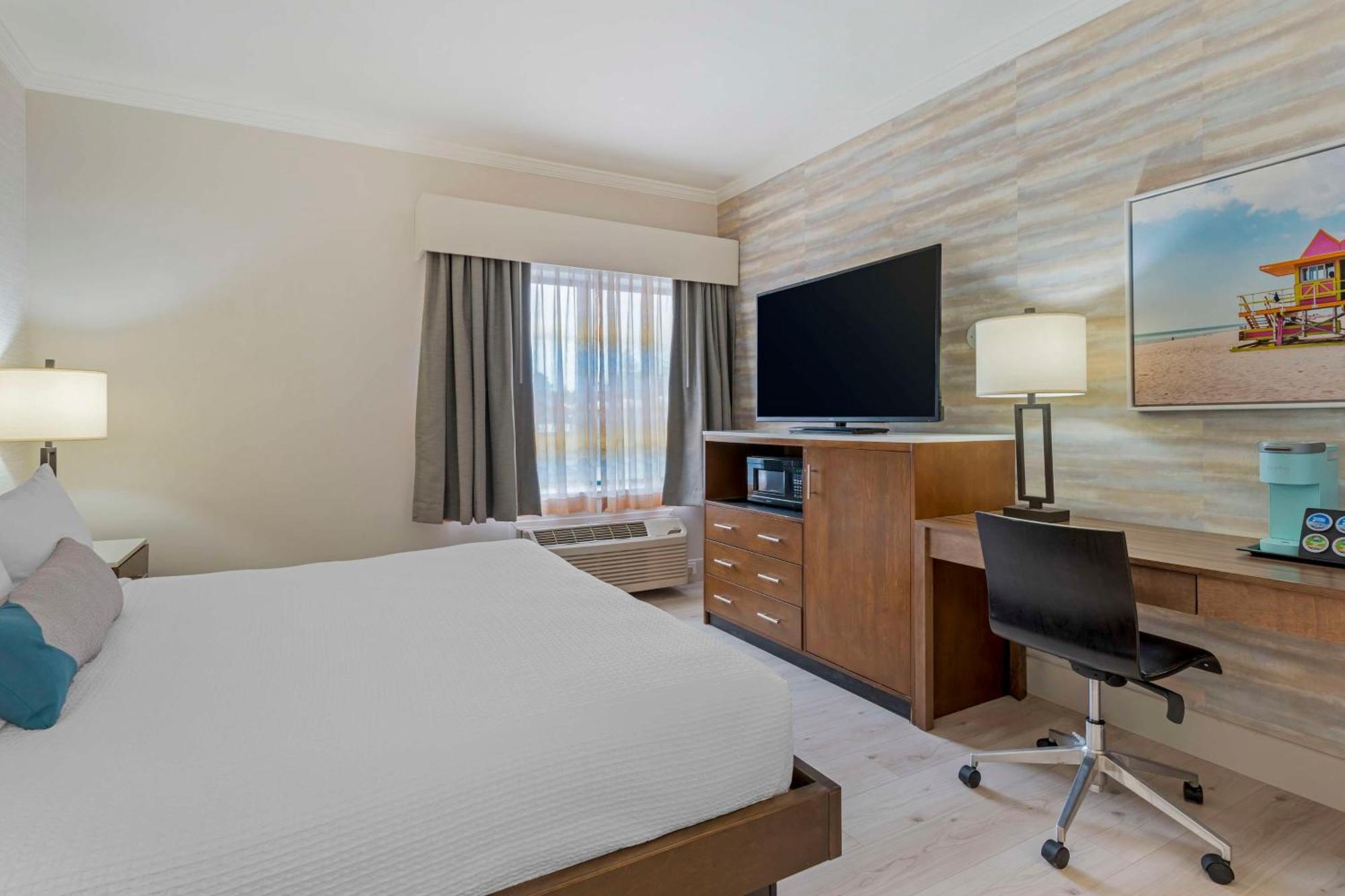 Best Western Plus All Suites Inn Santa Cruz Exterior foto